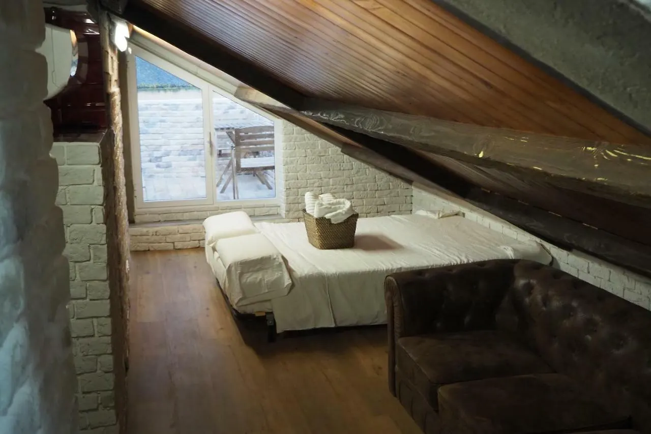 Tiny Apartment On The Roof Touching Gibraltar